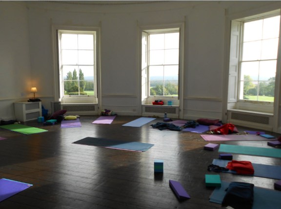 ...with huge windows...